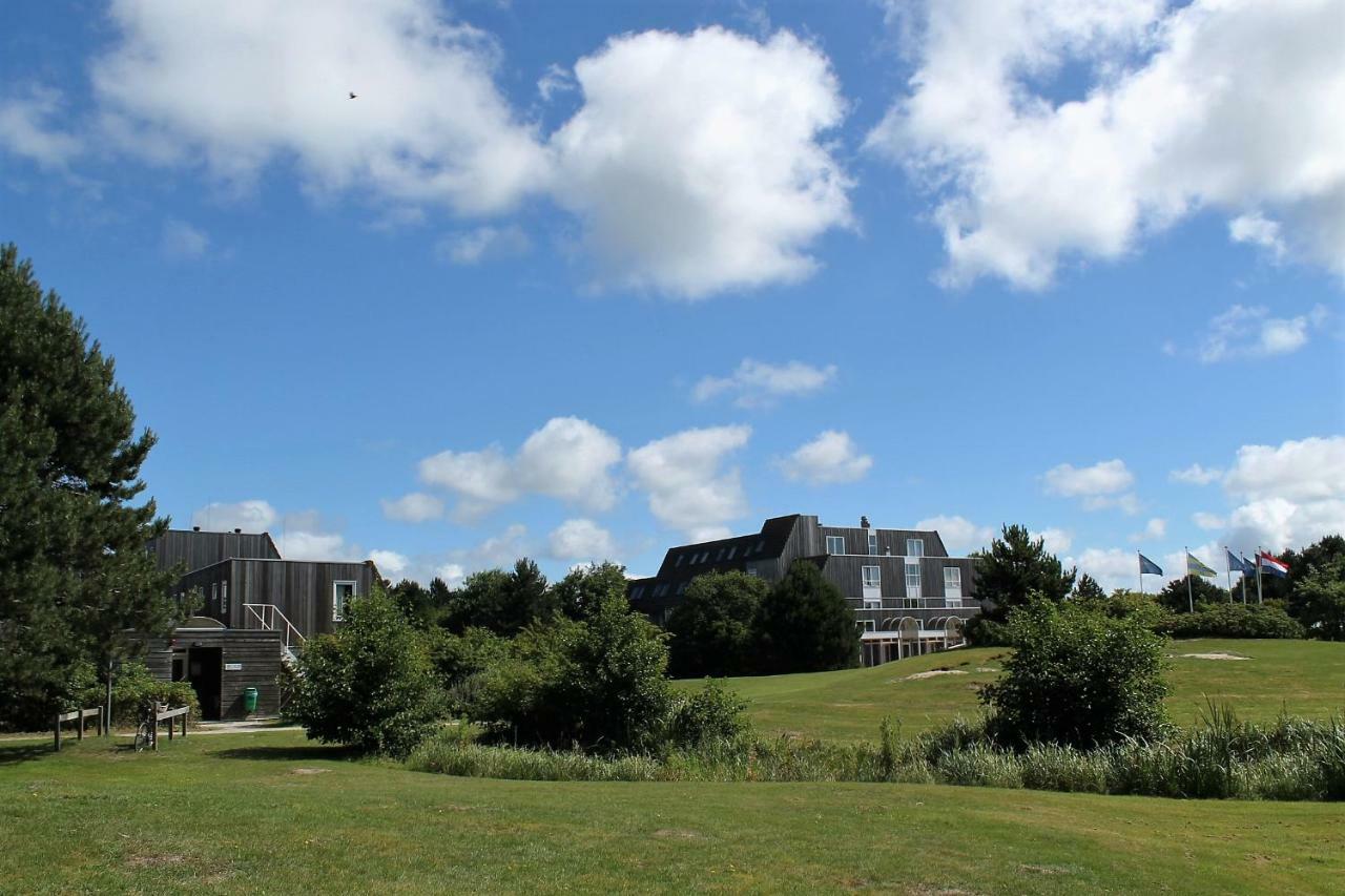 Appartement De Vrijbuiter, Resort Amelander Kaap Hollum  Exterior foto